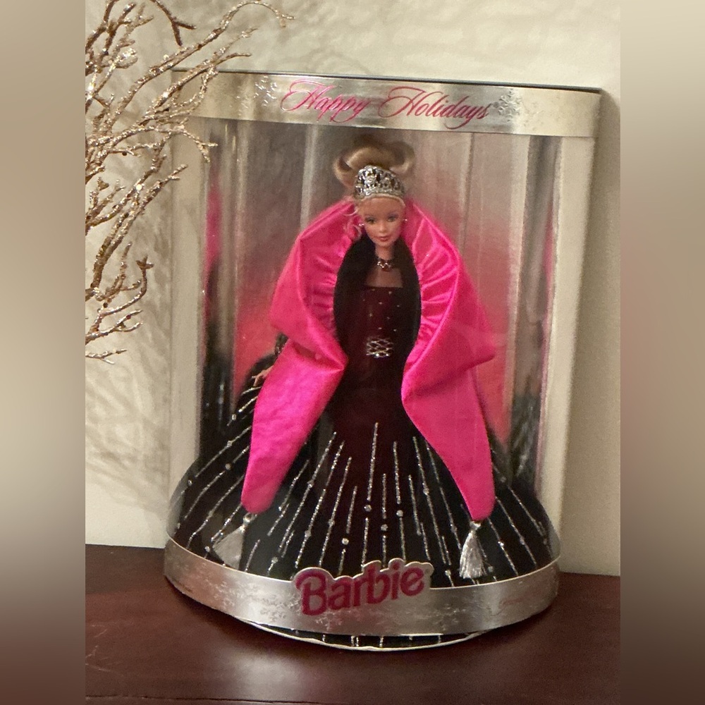 1998 Happy Holidays Barbie, Special Edition, still in box but bottom is missing